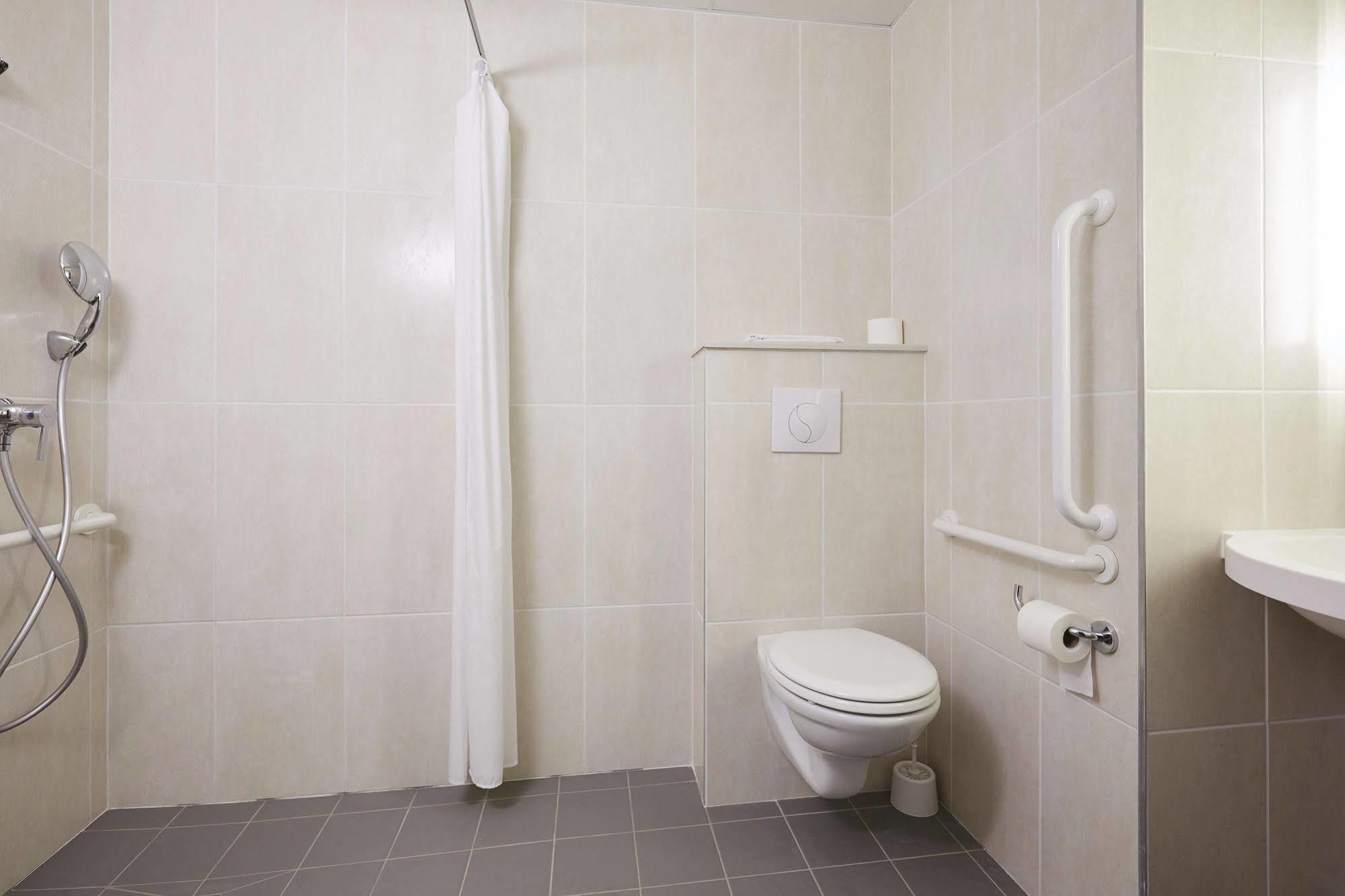 B&B Hotel Saint Malo Sud Luaran gambar